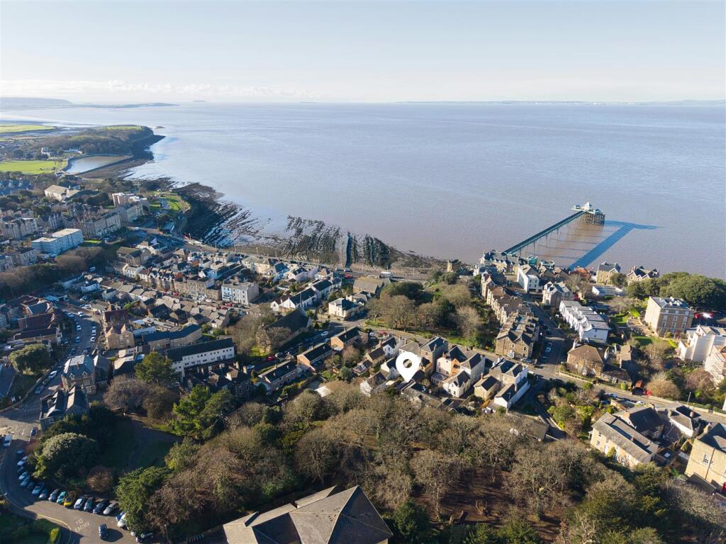 Copse Road, Clevedon photo 2