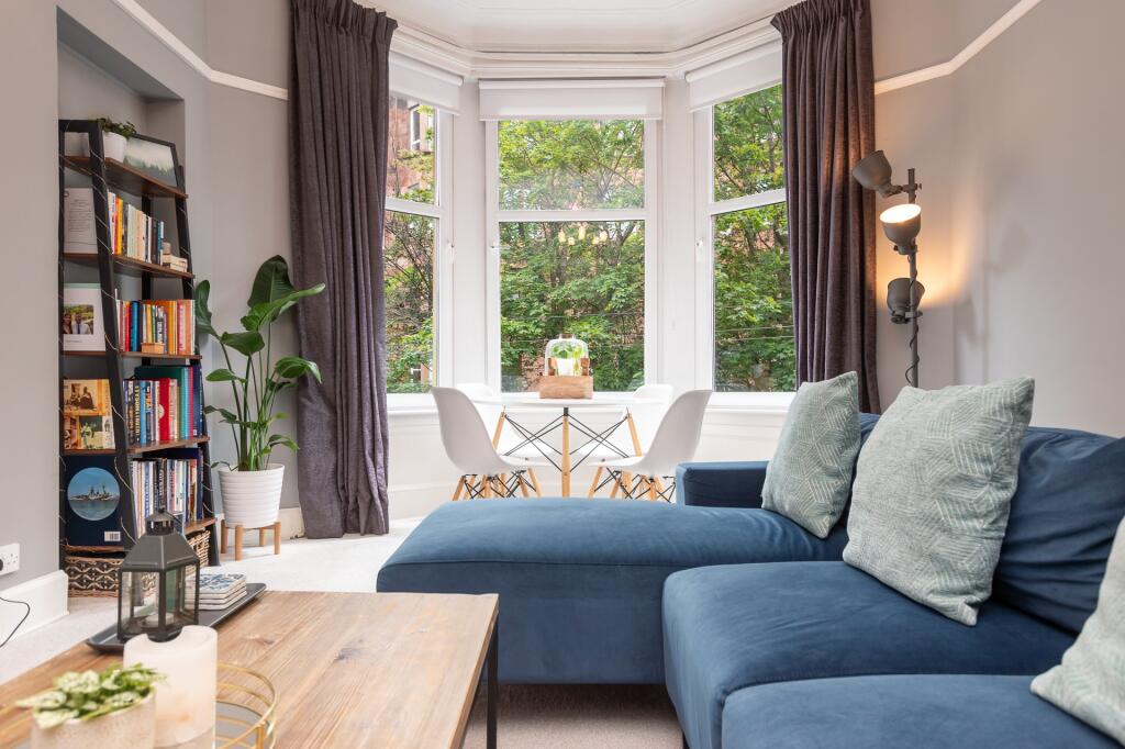 Apartment in Glasgow - More