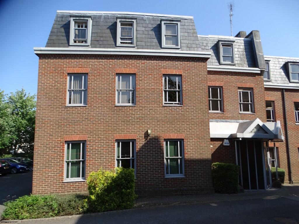 Additional image 4 of 5 Kinsbourne Court, 96/100 Luton Road, Harpenden, AL5 3BL