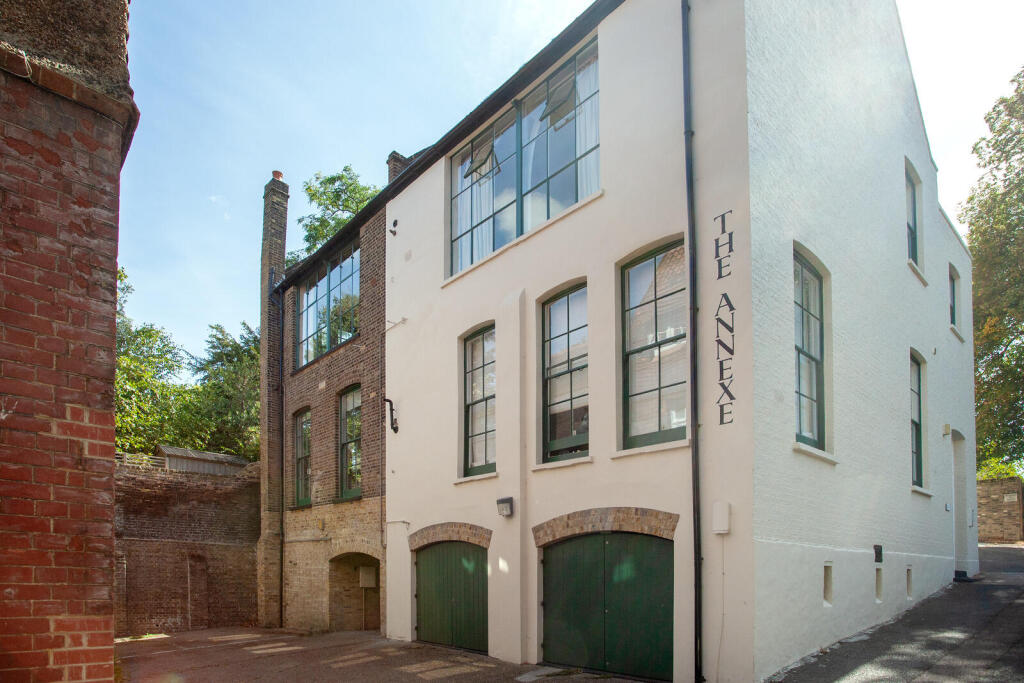 Apartment in London, Blackheath Cator Estate, Kidbrooke - View 2