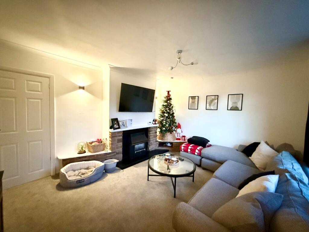 Main image of property: Pine Avenue, New Ollerton, Newark, Nottinghamshire, NG22 9PX