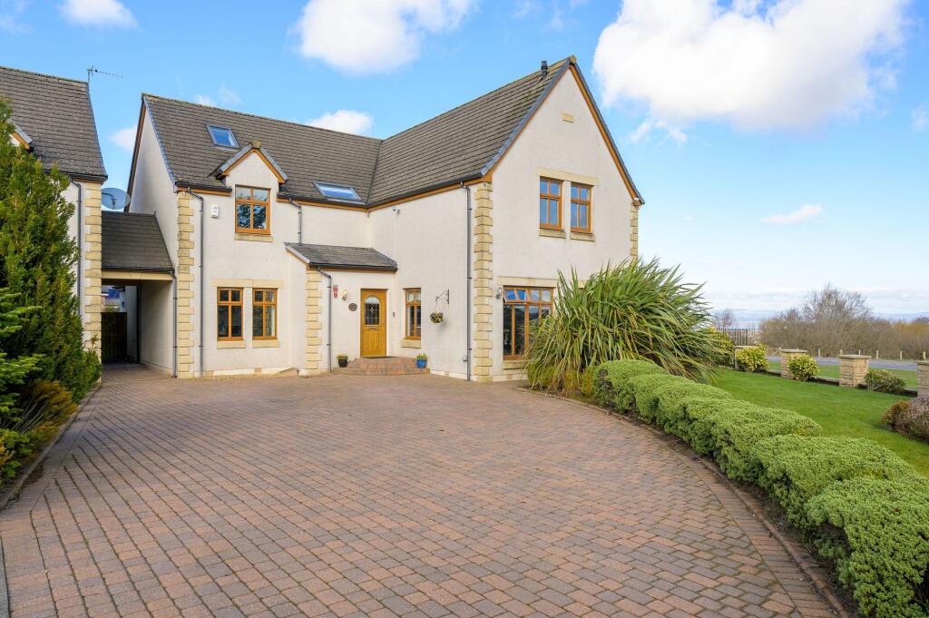 Main image of property: 10 Hillcrest Square, Reddingmuirhead