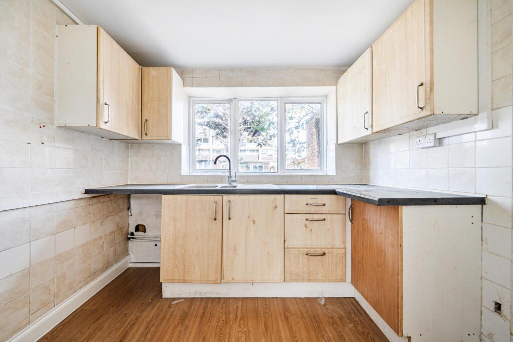 House in London - View 5