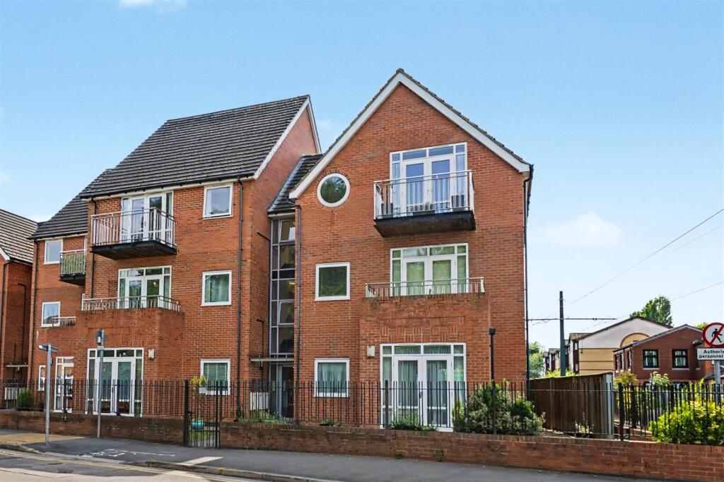 Main image of property: Brook Chase Mews, Chilwell