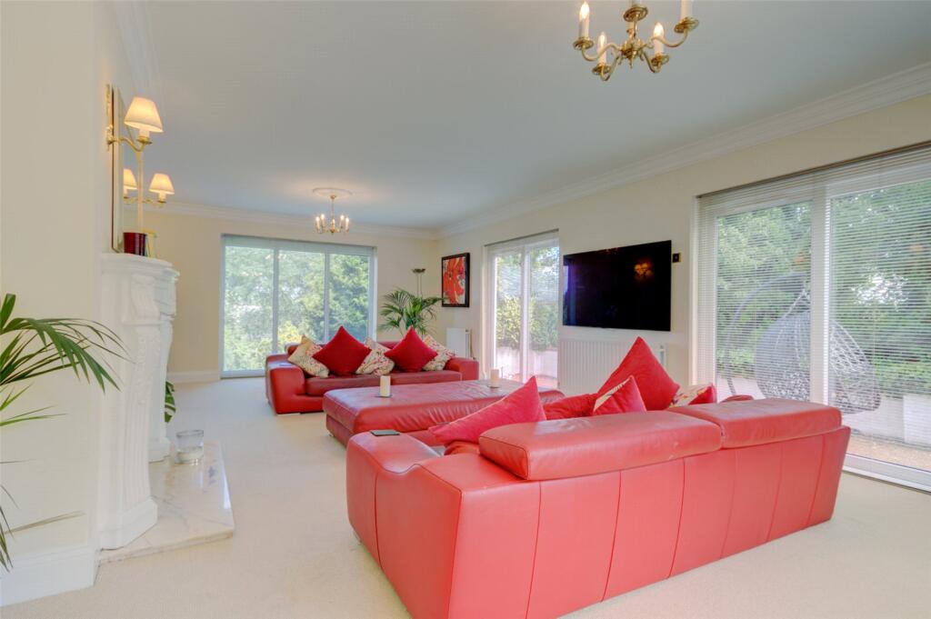House in Durham - View 5