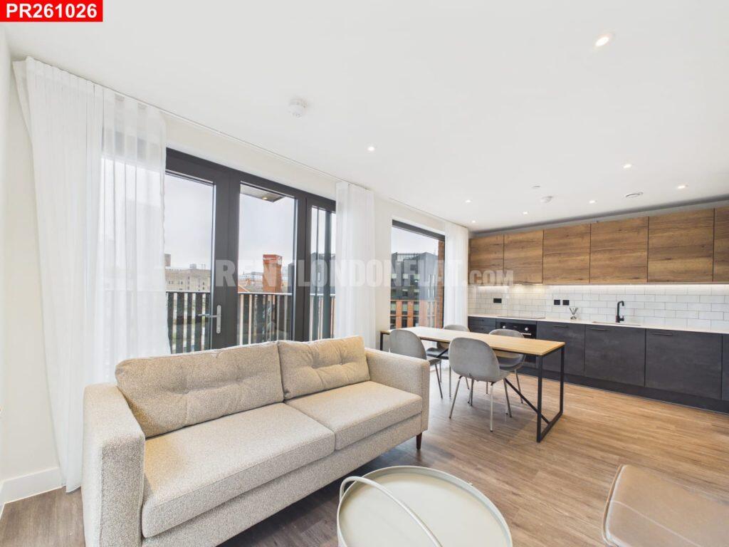 Main image of property: Birmingham – 2 Bedrooms Flat