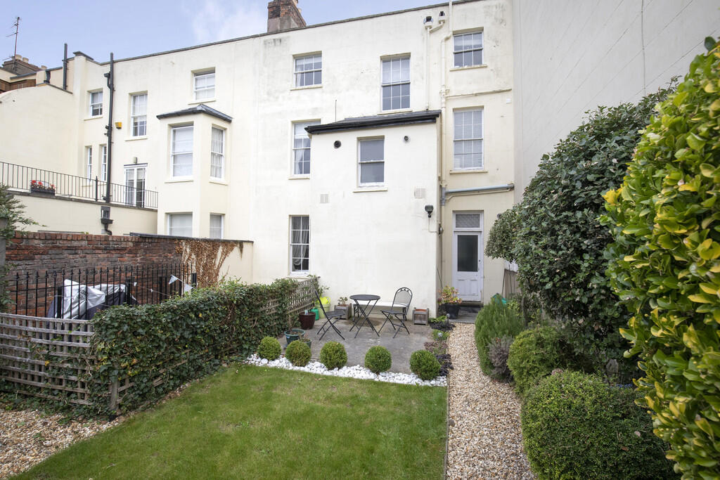 Property photo 9