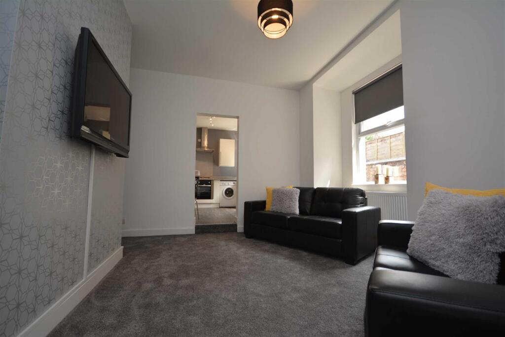 House in Wigan - View 4