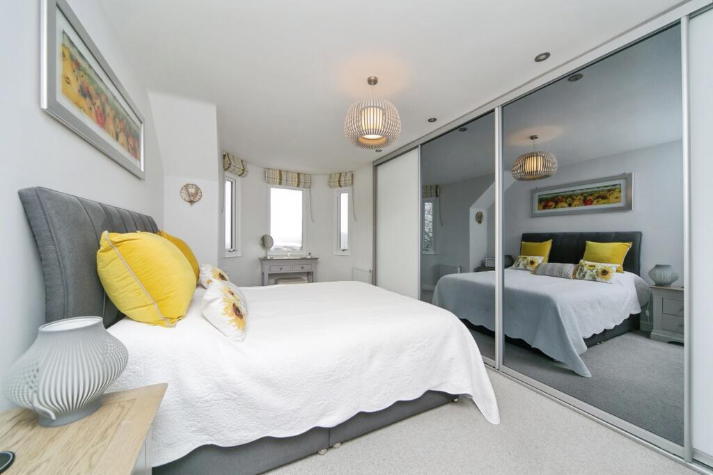House in Conwy - More