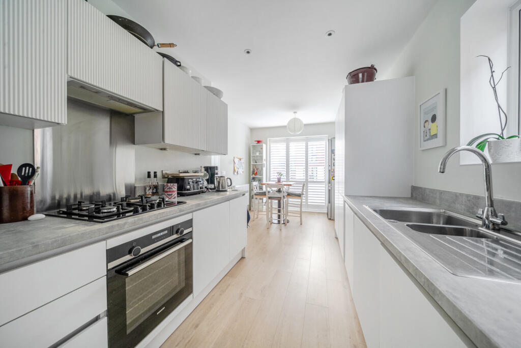 House in Waverley, Cranleigh - View 2