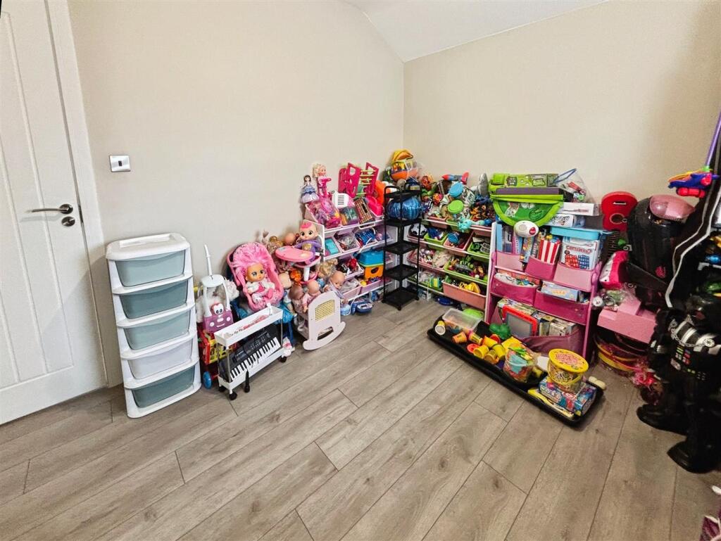 Additional image 12 of Halifax Road, Bradford, BD6 1JH