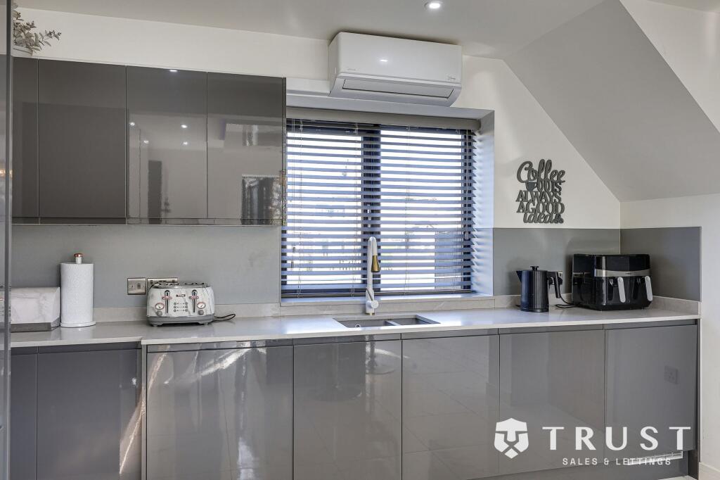 Additional image 7 of Birkenshaw Lane, Birkenshaw, BD11