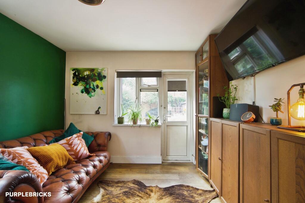 Apartment in London, Walthamstow - More