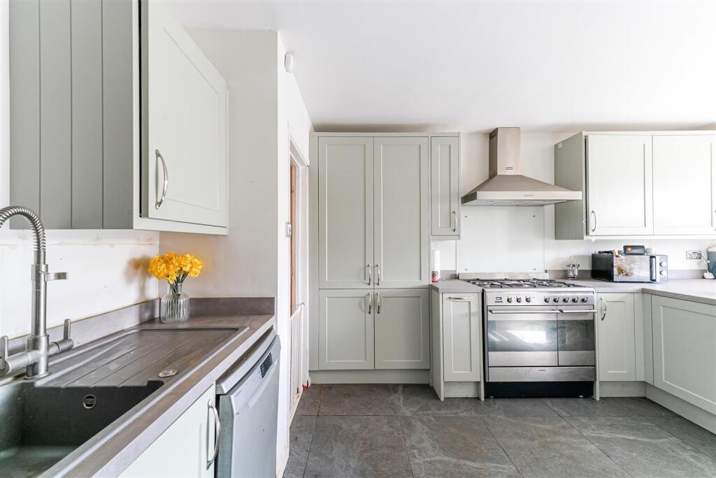 Southlands Way, Congresbury, BS49 photo 4