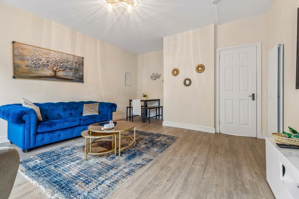 Apartment in Glasgow - View 5