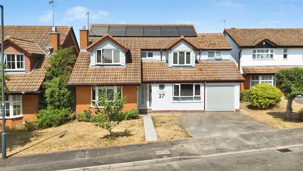 Main image of property: Lamintone Drive, Leamington Spa
