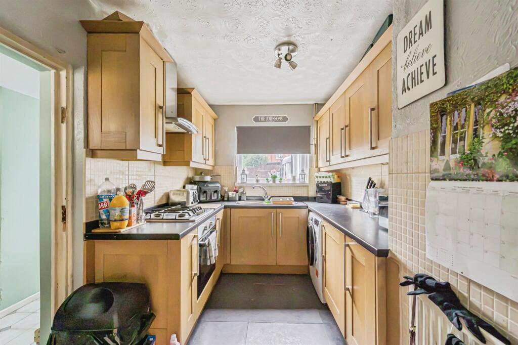 House in Tamworth, Staffordshire - More