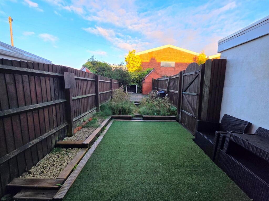 2 bedroom terraced house for rent