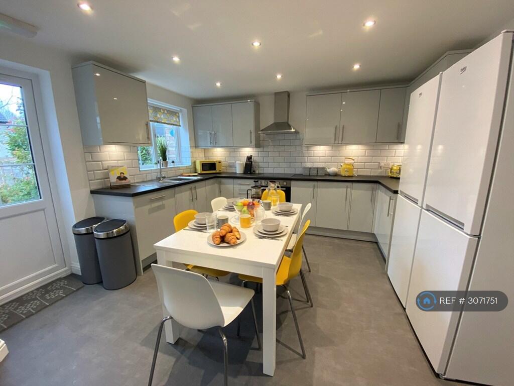 House in Swindon - View 5