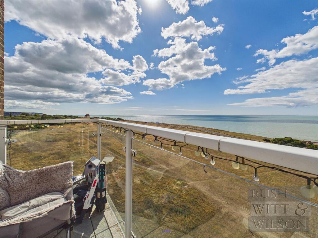 Apartment in Tonbridge - View 2