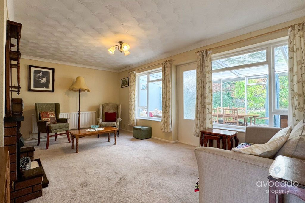 House in Basingstoke and Deane, Tadley - View 3