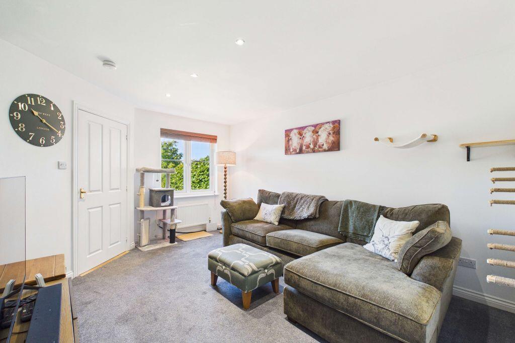 House in Edinburgh, Midlothian - View 3