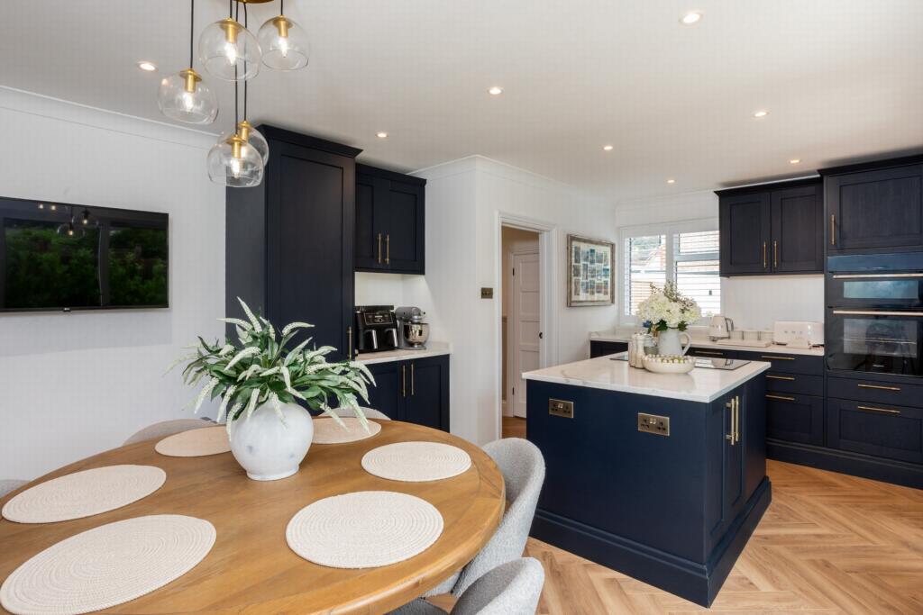 House in Hythe, Orchard Valley - View 3