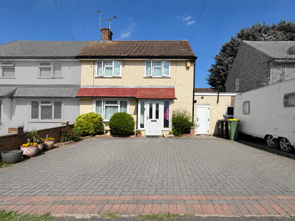 Main image of property: Tylney Avenue, Rochford, Essex