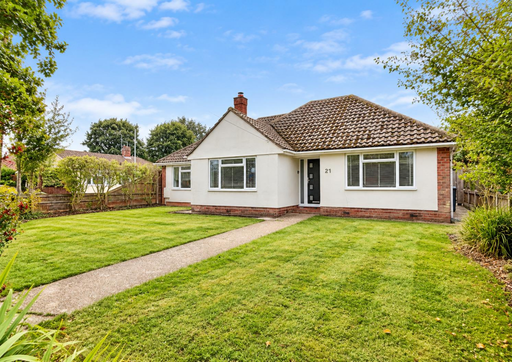 Main image of property: Queenborough Lane, Great Notley, Braintree, CM77