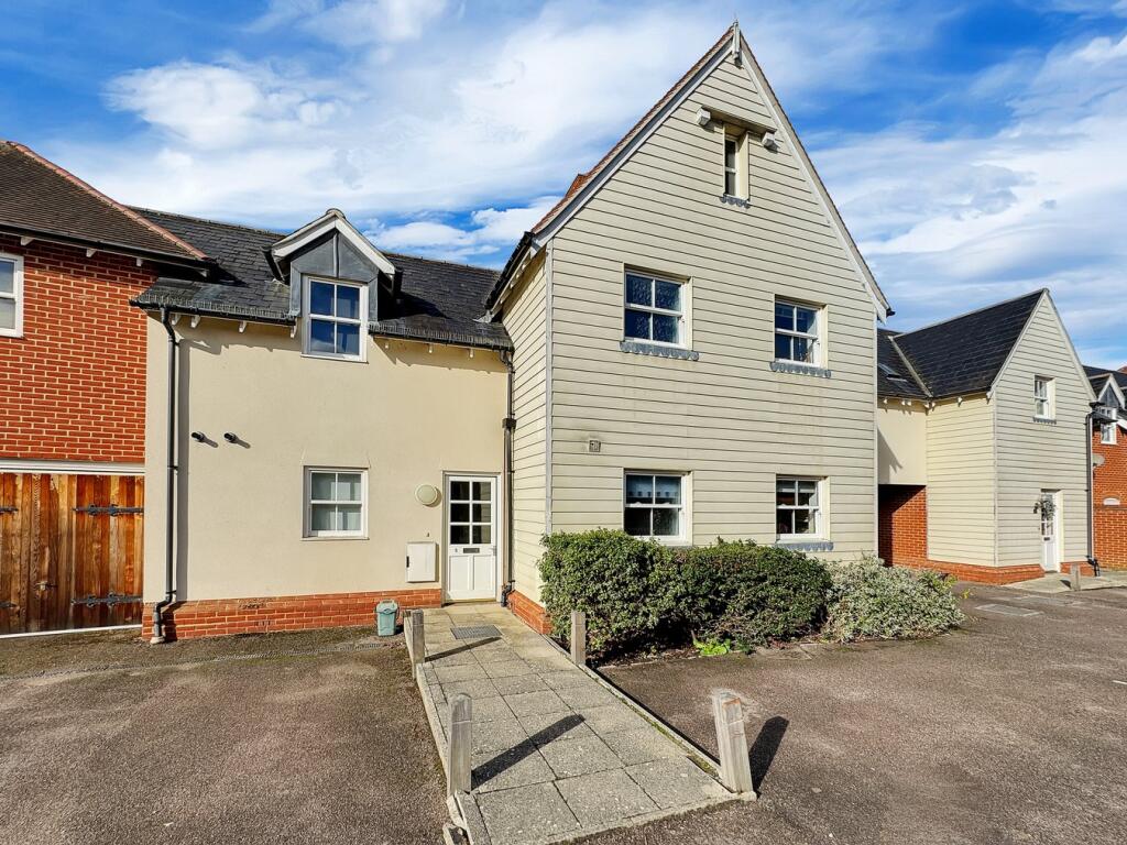 Main image of property: St Johns Road, Wivenhoe, Colchester, CO7