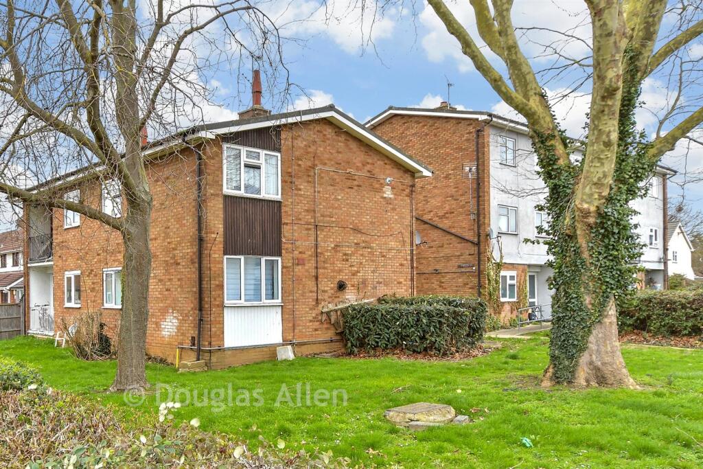 Main image of property: The Upway, Basildon, Essex