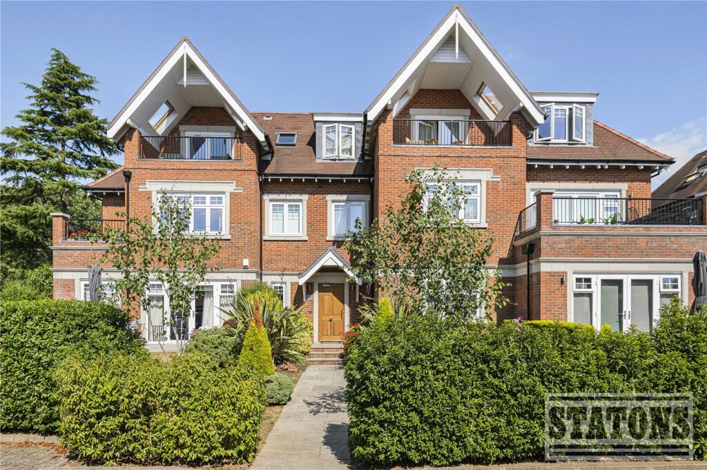 Main image of property: Coombehurst Close, Hadley Wood, EN4