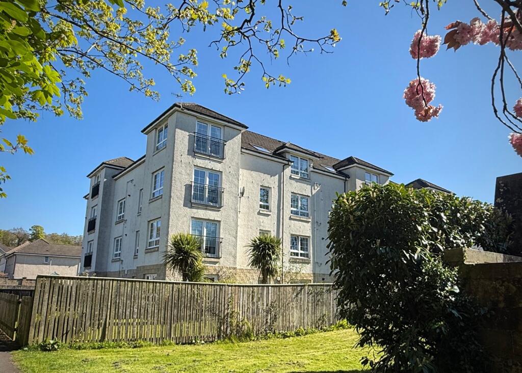 Flat 15, 3 Braid Avenue, Cardross, G82 5QF photo 2