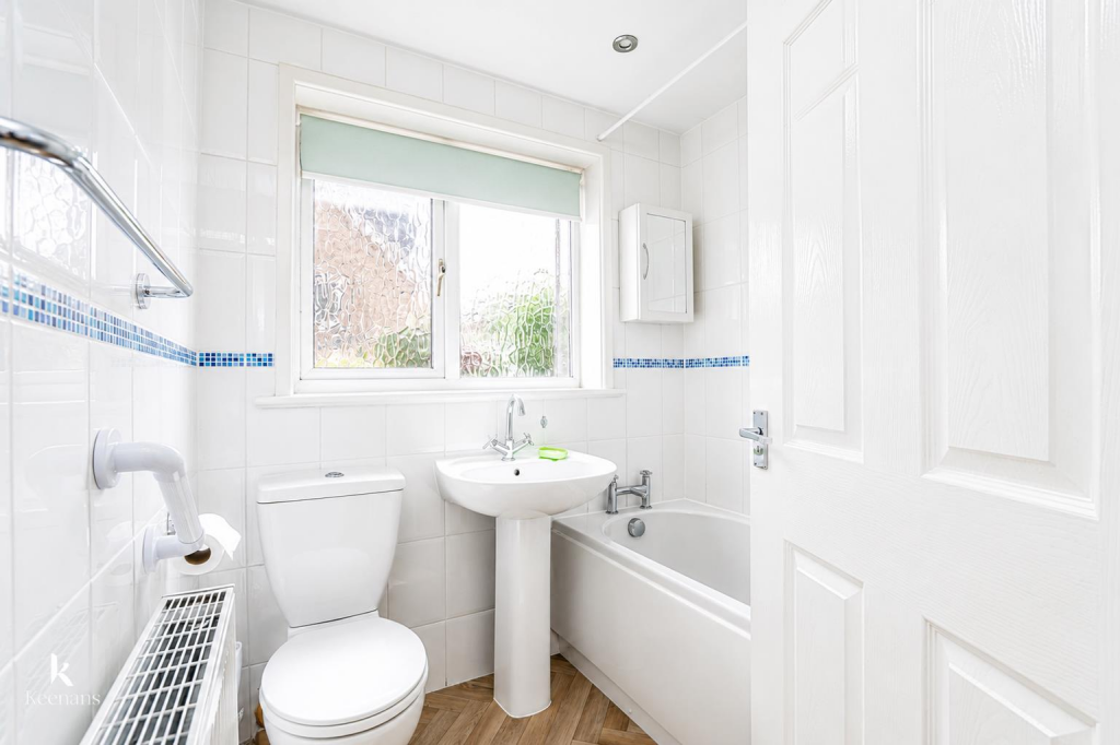 House in Hyndburn, Oakenshaw - View 5