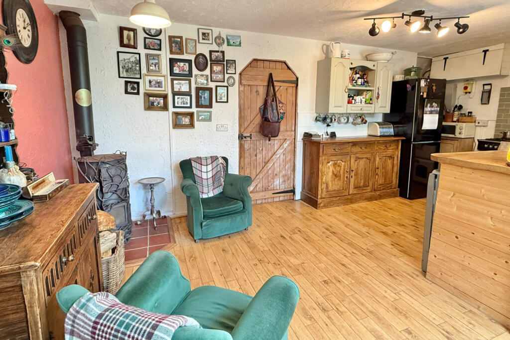 Wessex Estate, Ringwood, BH24 1XE - More