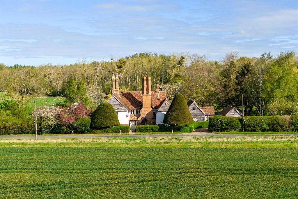 Main image of property: Lower Gravenhurst, Gravenhurst, Bedford, Bedfordshire, MK45