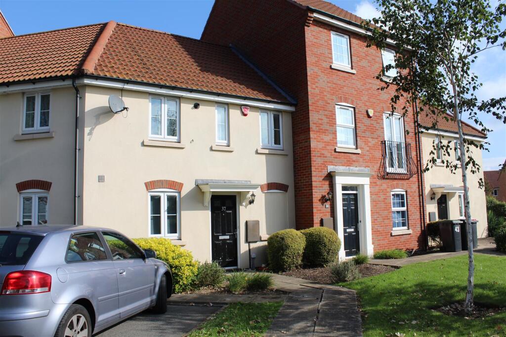 Main image of property: Wharton Crescent, Beeston, Nottingham, NG9 1RJ