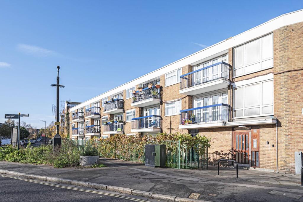 Main image of property: Daubeney Road, Clapton, London, E5
