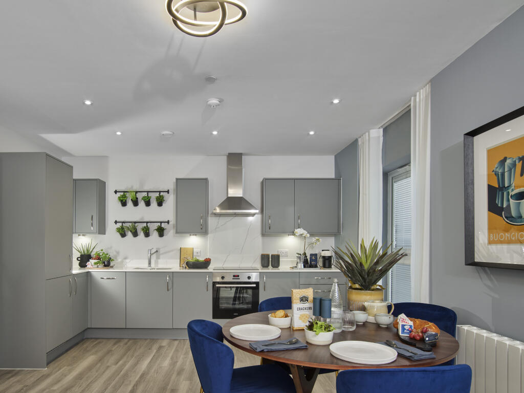 Apartment in Newcastle upon Tyne - View 2