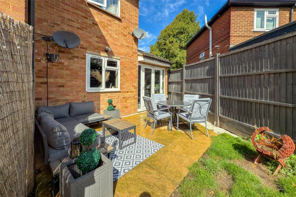 Additional image 10 of Reynolds Crescent, Sandridge, St. Albans, Hertfordshire, AL4