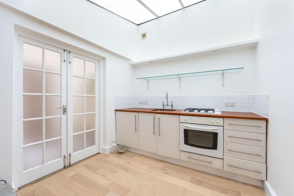 Apartment in London, Kensal Town, Maida Hill - View 3