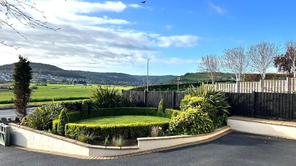 Llanrhos Road, Penrhyn Bay, Llandudno photo 4