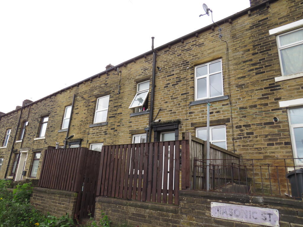 House in Calderdale, West Yorkshire - More