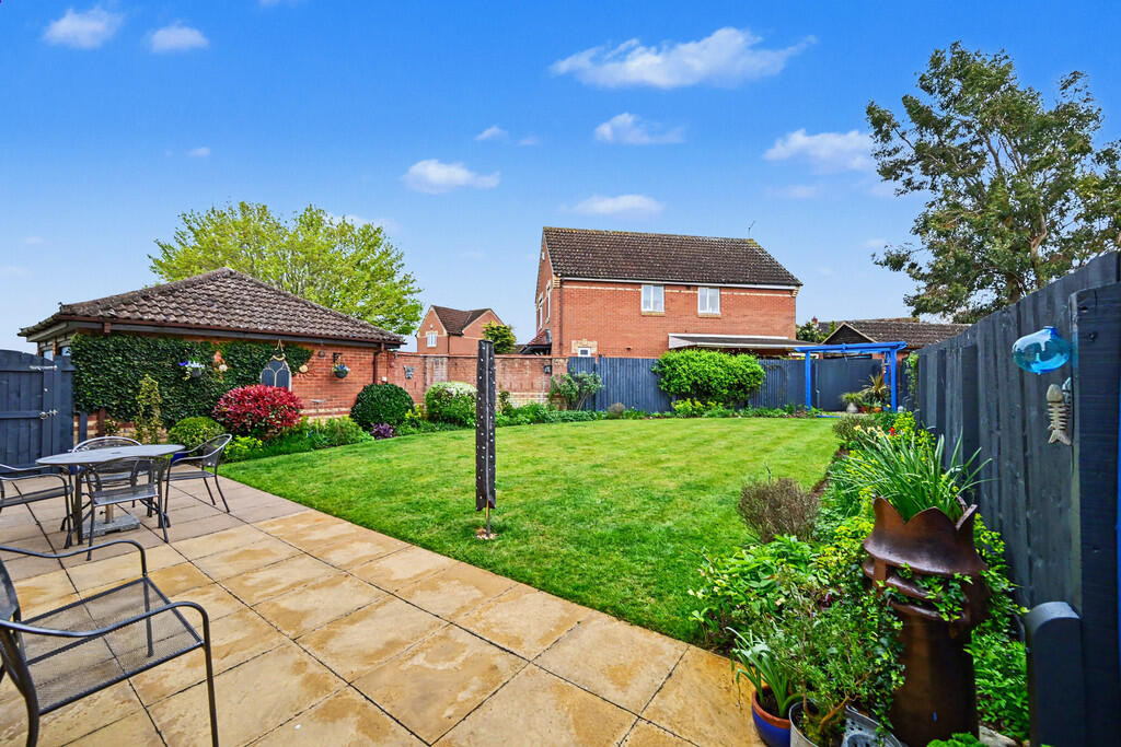 House in Rugby, Long Lawford - View 2