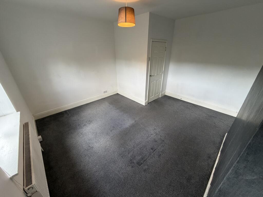 Apartment in Wolverhampton - More