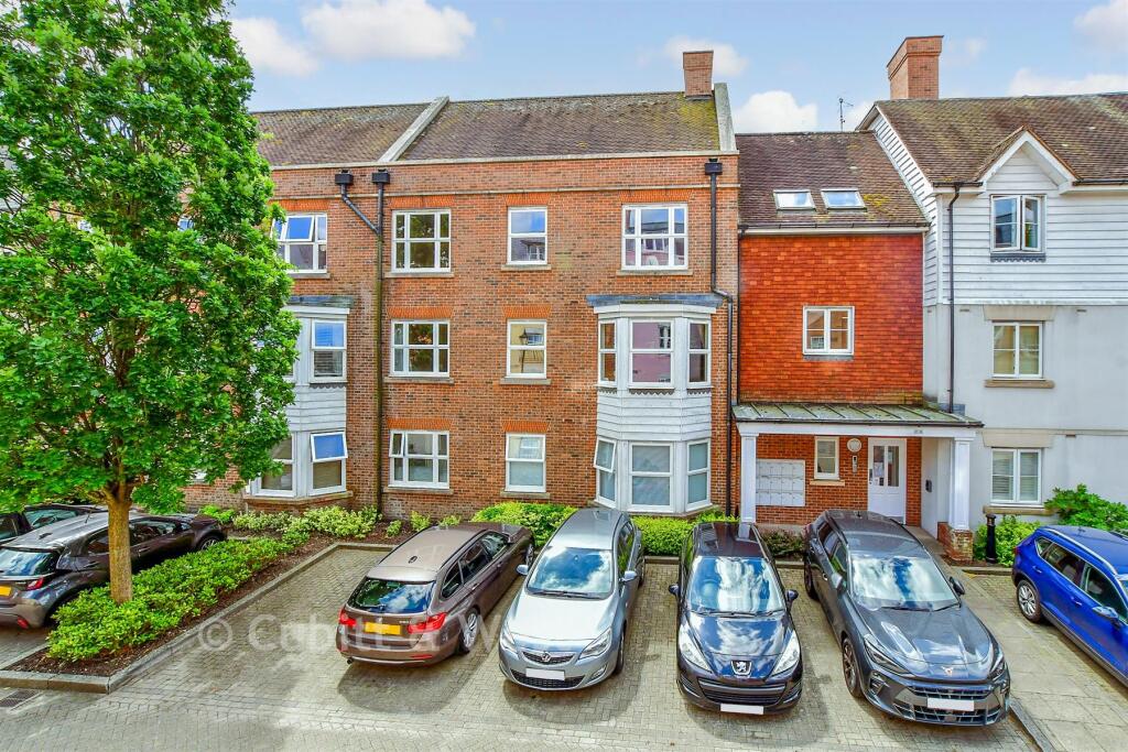 Apartment in Chichester - View 5