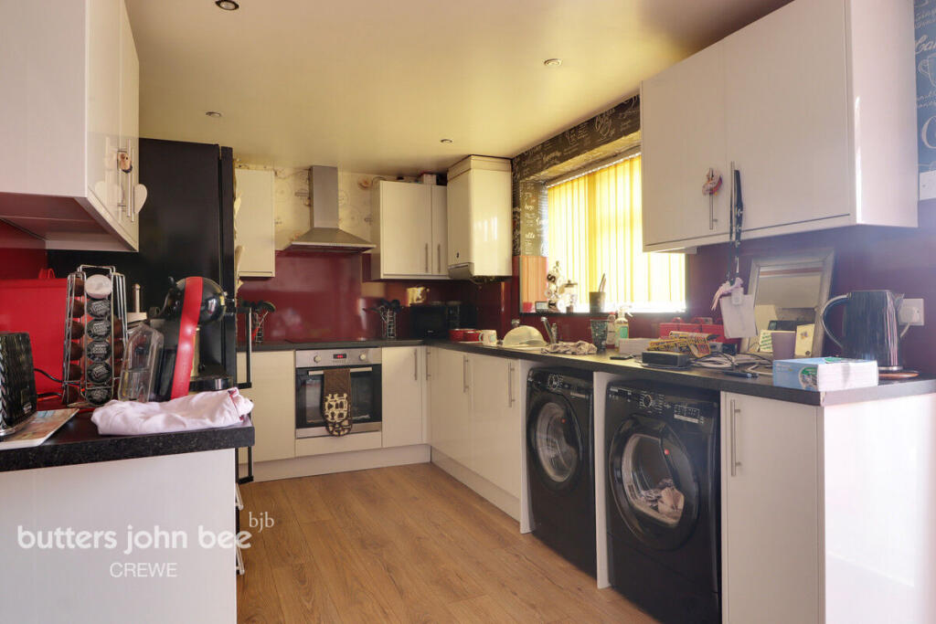 Sweet Briar Crescent, Crewe photo 5