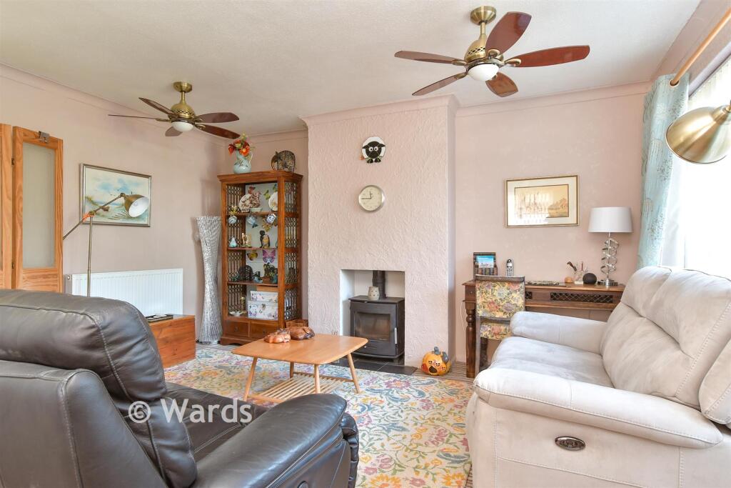 House in Chatham, Walderslade - View 3
