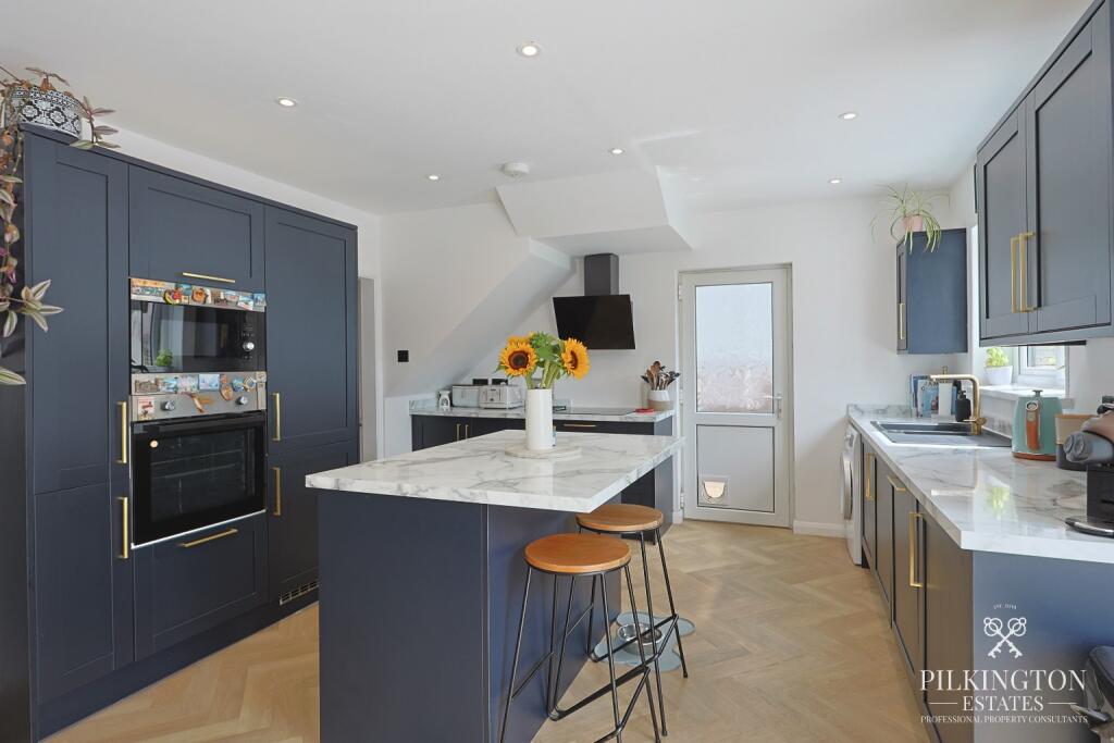 House in Plymouth - View 5