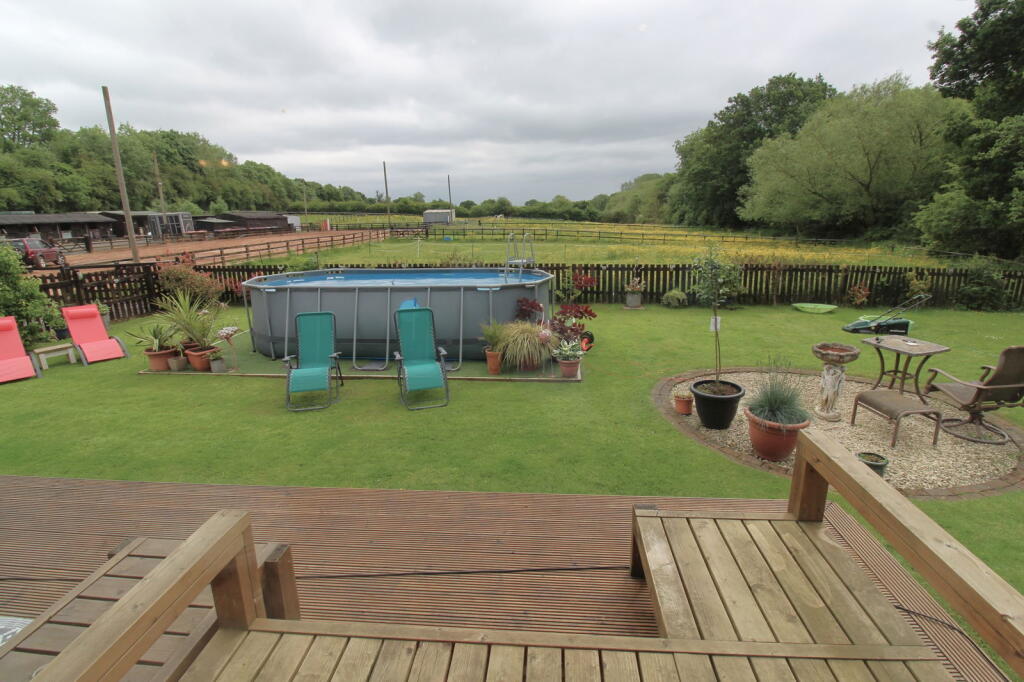 The Stables, Mapperley Lane, Mapperley, Ilkeston photo 4